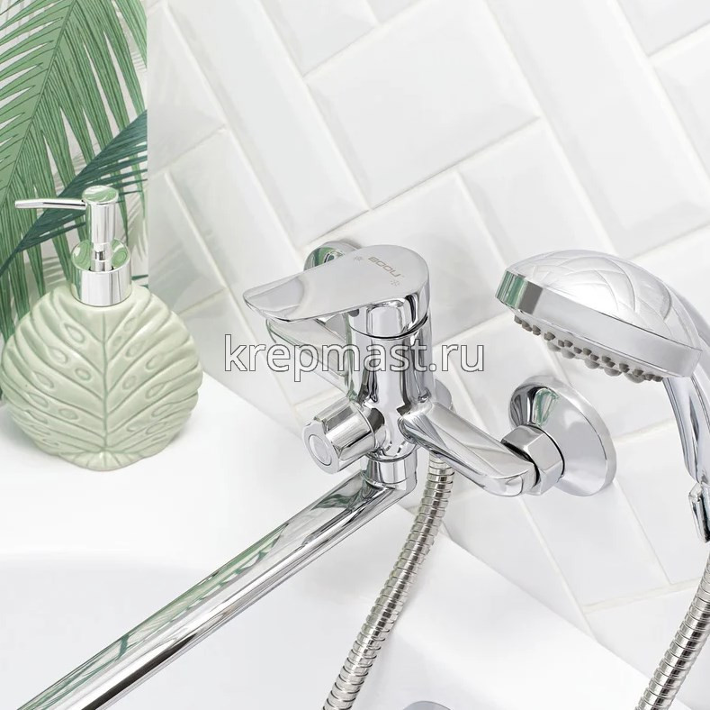 Смеситель д/ванны B8290-18F латунь